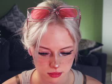 webcam girl audreycarvin image #7900689