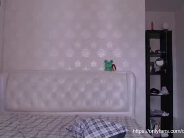 webcam girl _mllymoore_ image #2268797