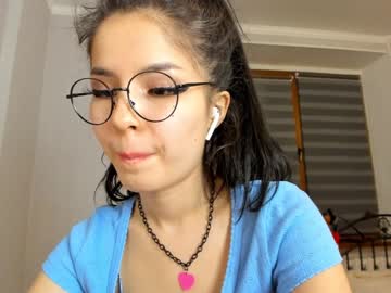 webcam girl akino_17 image #985401