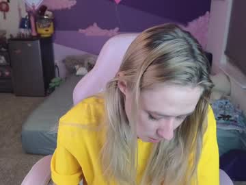 webcam girl pr3ttyp1nkpussy image #7941976