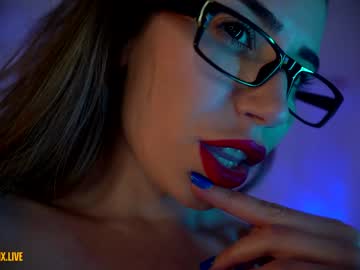 webcam girl provocatrixx image #830058