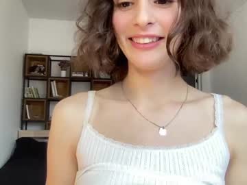 webcam girl wonderland_stia image #5665052