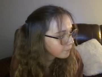 webcam girl belle_blossom image #2927095