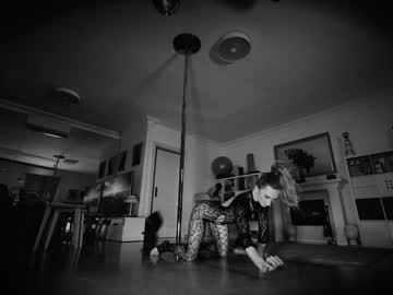 webcam girl hannahjames710 image #4245318