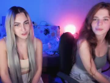 webcam couple mila_blushh image #7329621